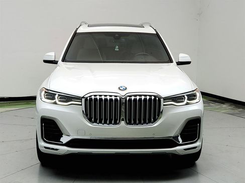 Used 2021 BMW X7 xDrive40i w/ Executive Package AWD/4WD image 2