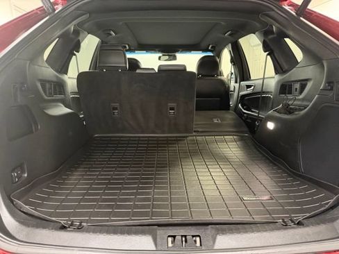 Used 2019 Ford Edge ST w/ Equipment Group 401A AWD/4WD image 37
