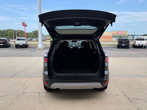 Used 2017 Ford Escape Titanium w/ Equipment Group 301A AWD/4WD image 11