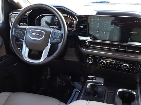 Certified 2023 GMC Sierra 1500 SLT w/ SLT Premium Package image 10