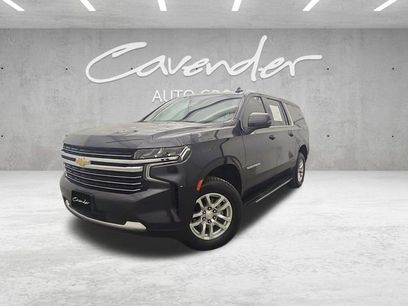 Used 2022 Chevrolet Suburban LT w/ Luxury Package