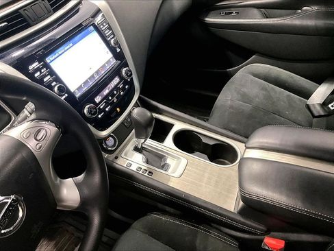 Used 2018 Nissan Murano S AWD/4WD image 14