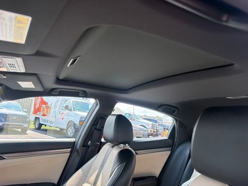 Used 2019 Honda Civic EX-L image 26