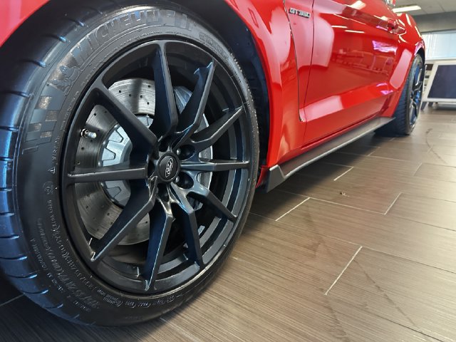 Used 2018 Ford Mustang Shelby GT350 w/ Electronics Package RWD image 12