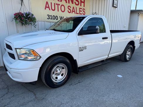 Used 2019 RAM 1500 Tradesman w/ Power & Remote Entry Group RWD image 4