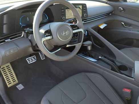 New 2026 Hyundai Elantra Sport FWD image 15