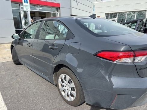 Used 2024 Toyota Corolla LE image 3