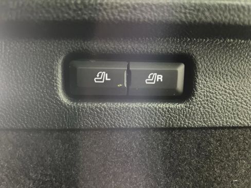 Used 2024 Lincoln Corsair Grand Touring w/ Equipment Group 301A image 17