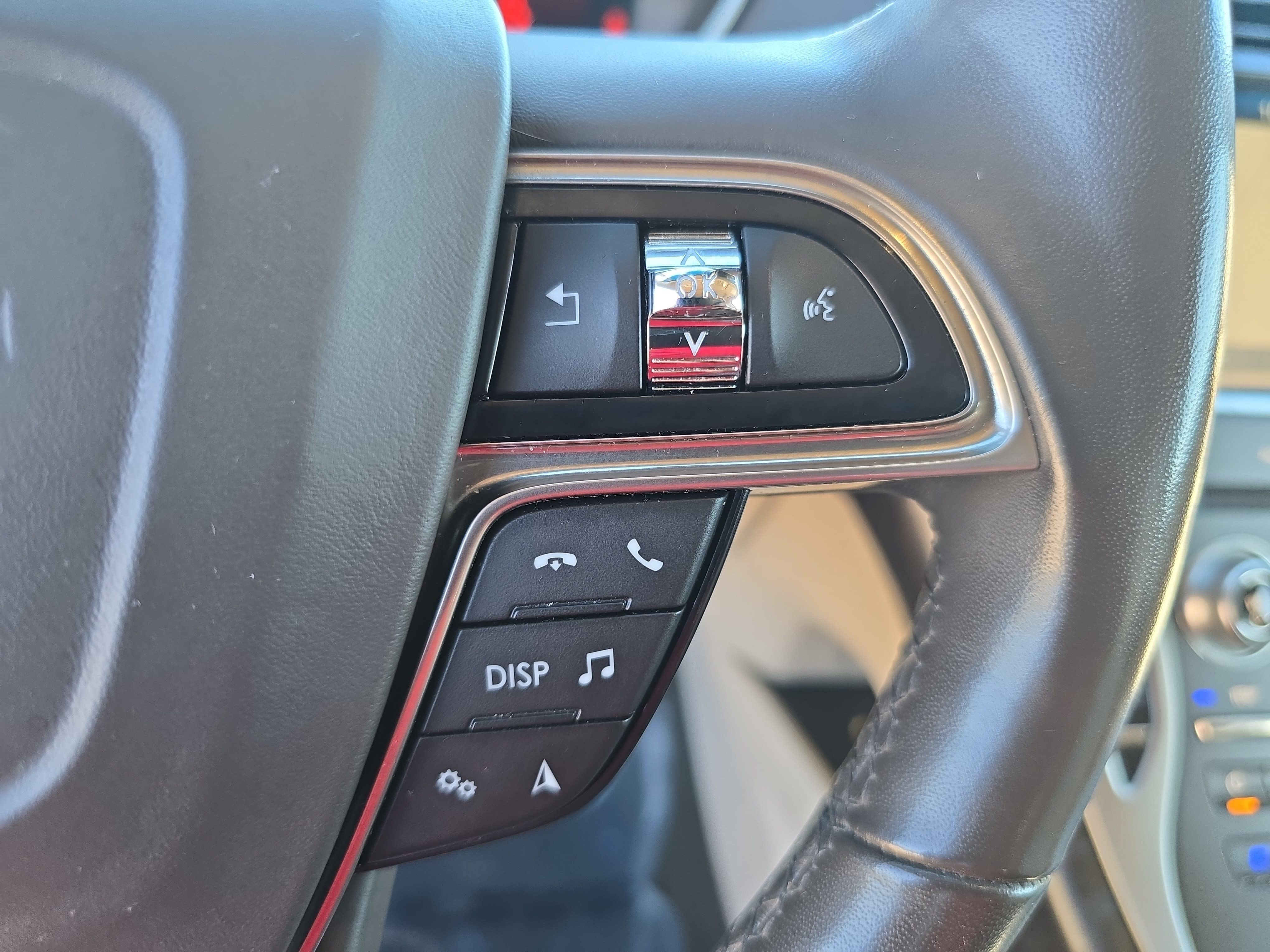 Used 2019 Lincoln Nautilus Reserve AWD/4WD image 17