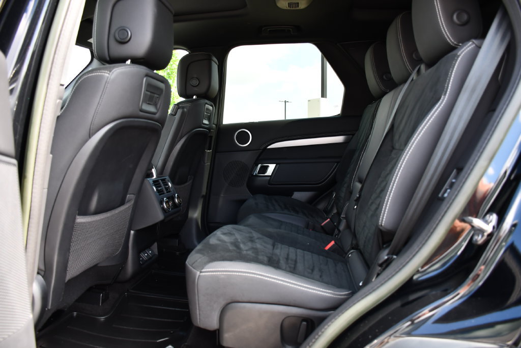 Used 2023 Land Rover Discovery S R-Dynamic AWD/4WD image 23