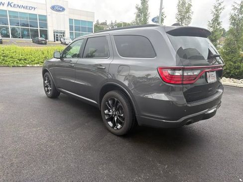 Used 2025 Dodge Durango GT AWD/4WD image 4