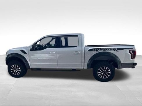 Used 2019 Ford F150 Raptor w/ Equipment Group 802A Luxury AWD/4WD image 3
