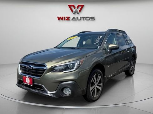 Used 2018 Subaru Outback 2.5i Limited AWD/4WD image 1