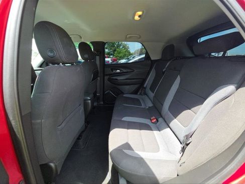Used 2021 Chevrolet TrailBlazer LT FWD image 7