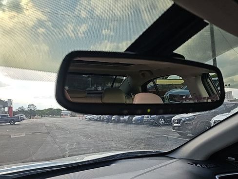 Used 2017 Nissan Maxima Platinum w/ Medallion Package image 22