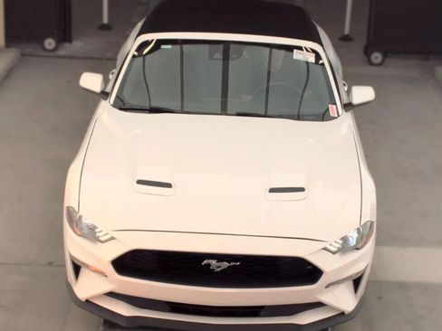 Used 2022 Ford Mustang Premium RWD image 2