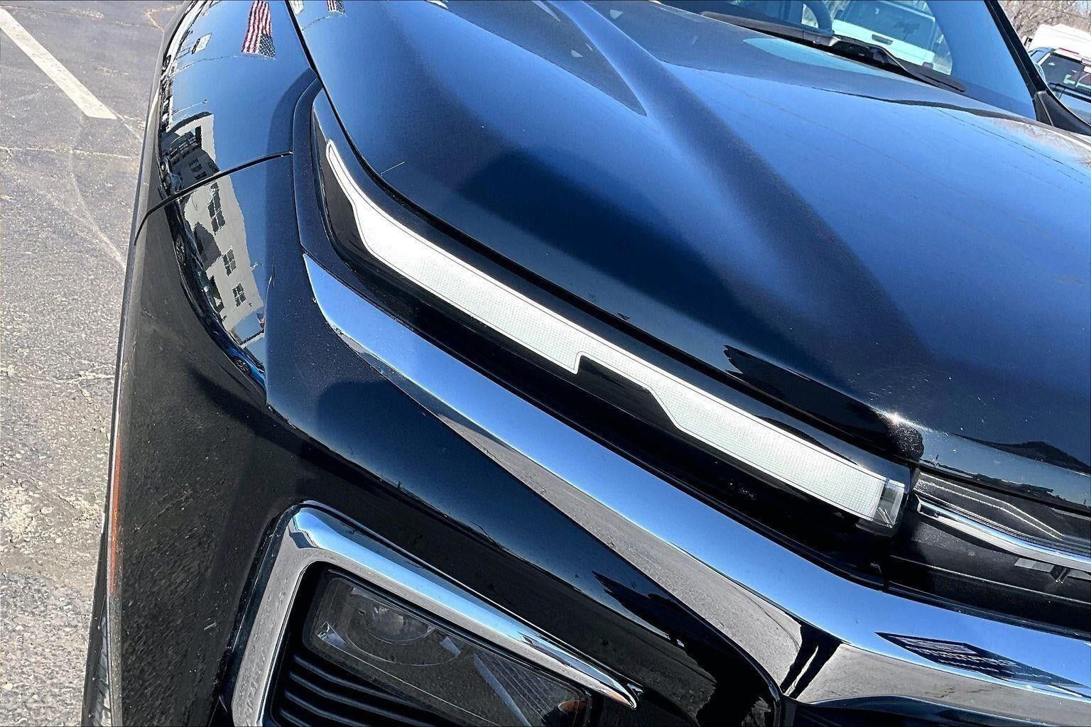 Used 2024 Chevrolet Traverse LT FWD image 25