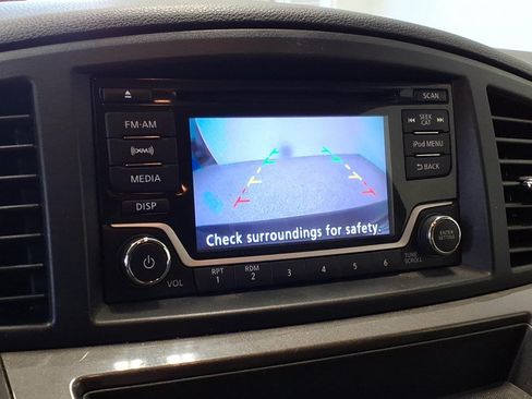 Used 2015 Nissan Quest SV FWD image 14