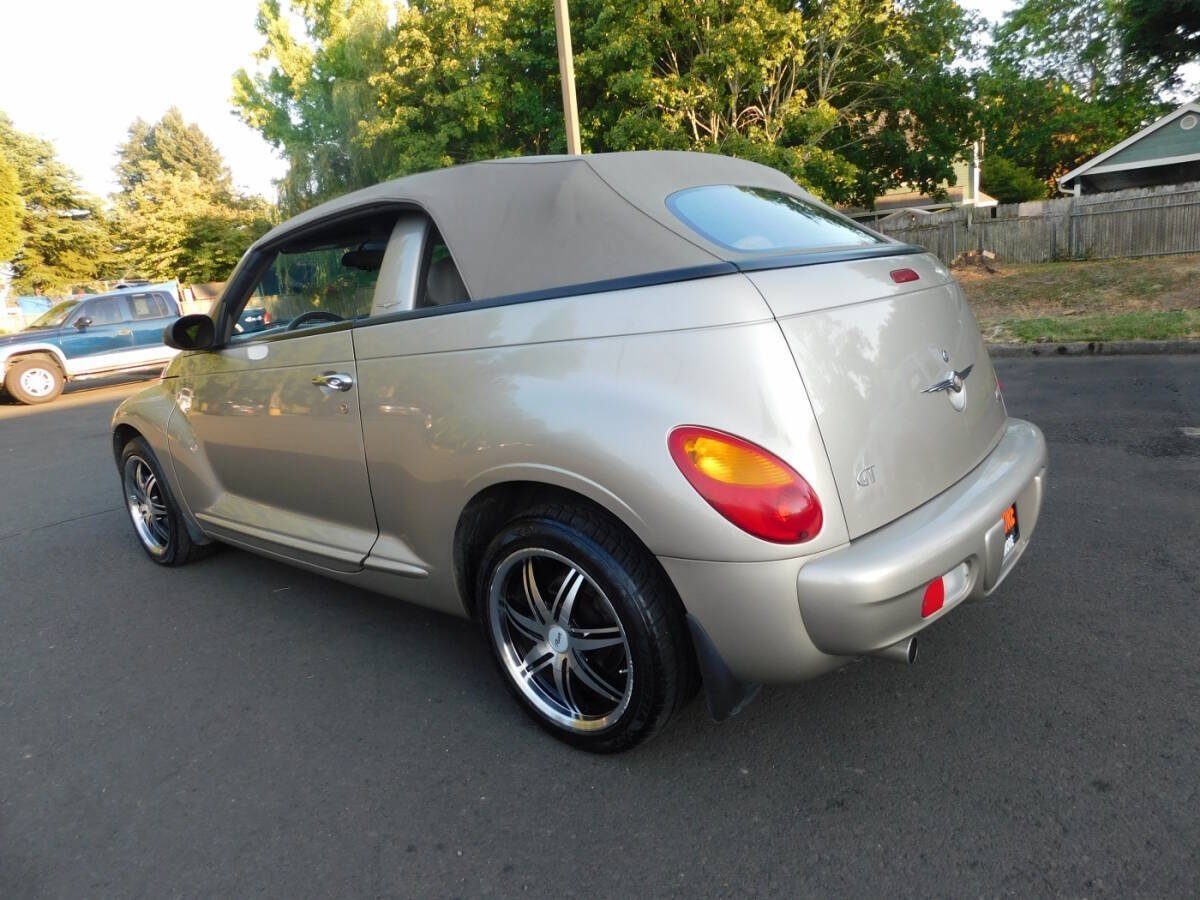Used 2005 Chrysler PT Cruiser GT FWD image 3
