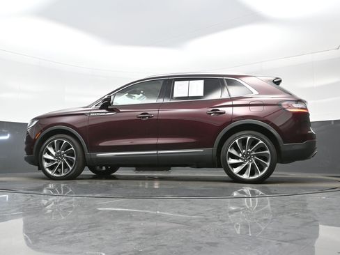 Used 2023 Lincoln Nautilus Reserve w/ Equipment Group 202A AWD/4WD image 27