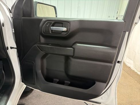 Used 2022 Chevrolet Silverado 1500 Custom image 21