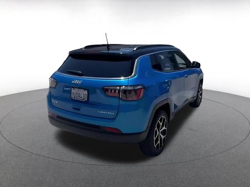 Used 2025 Jeep Compass Limited AWD/4WD image 14