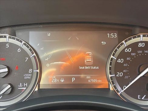 Used 2022 Toyota Highlander Limited image 17