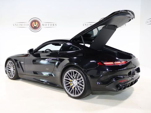 Used 2025 Mercedes-Benz AMG GT 63 image 42