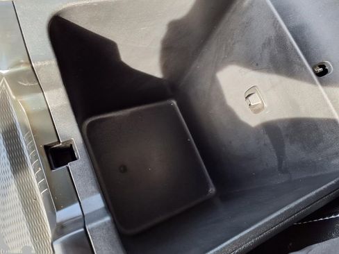 Used 2024 Jeep Grand Cherokee Limited 4xe image 15