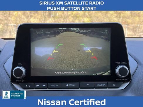 Certified 2025 Nissan Sentra SR image 3