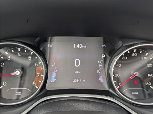 Used 2020 Jeep Compass Latitude w/ Popular Equipment Group AWD/4WD image 28