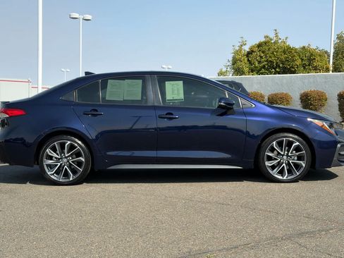 Used 2021 Toyota Corolla SE w/ SE Premium Package FWD image 6