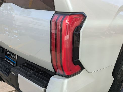 Used 2023 Toyota Tundra Platinum image 11