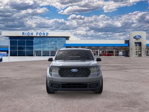 New 2025 Ford Maverick XLT w/ XLT Luxury Package FWD image 6
