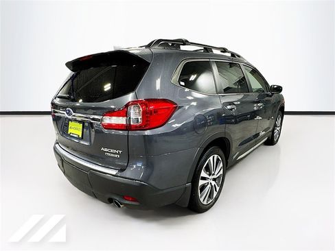 Certified 2022 Subaru Ascent Touring w/ Popular Package #2A image 5