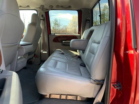 Used 2003 Ford F250 Lariat AWD/4WD image 26