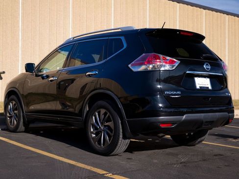 Used 2016 Nissan Rogue SL w/ SL Premium Package image 6
