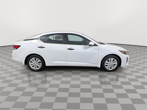 New 2025 Nissan Sentra S image 9