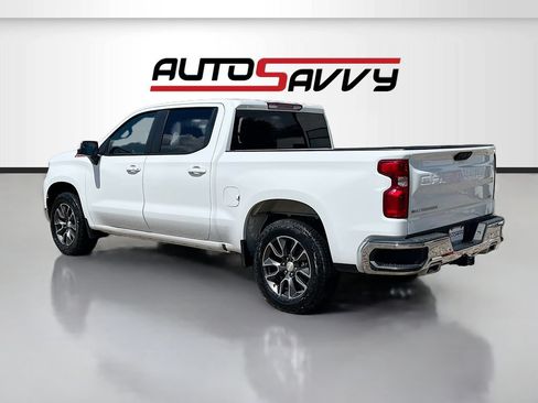 Used 2022 Chevrolet Silverado 1500 LT w/ Z71 Off-Road Package AWD/4WD image 5