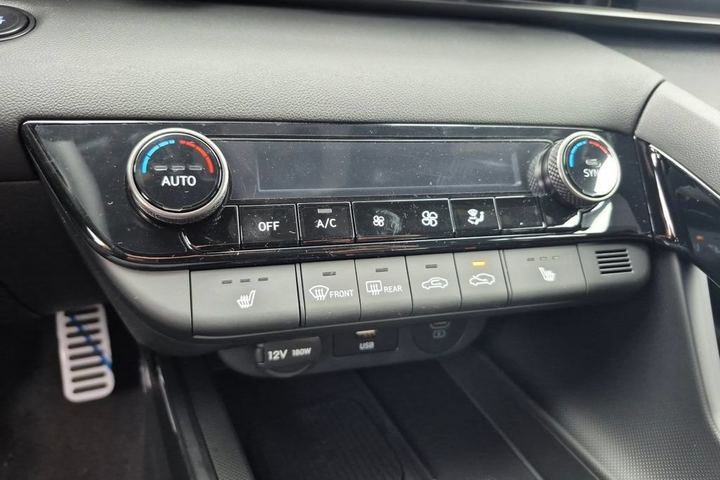 New 2026 Hyundai Elantra SEL Sport FWD image 23