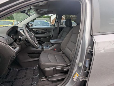 Used 2023 GMC Terrain SLE w/ Elevation Edition AWD/4WD image 24