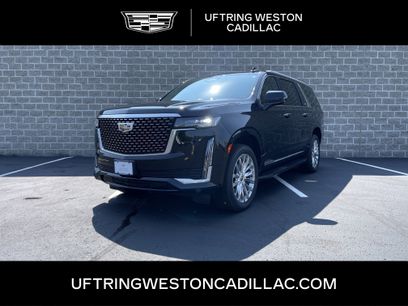 Used 2022 Cadillac Escalade ESV Luxury