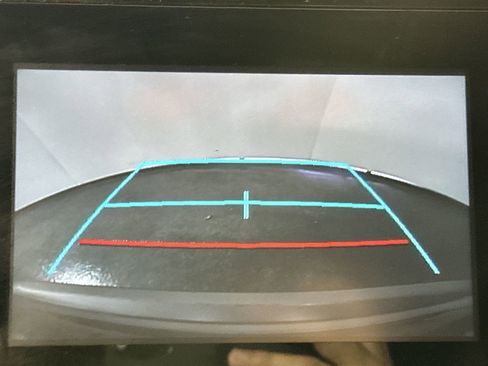 Used 2023 Toyota Camry SE image 17