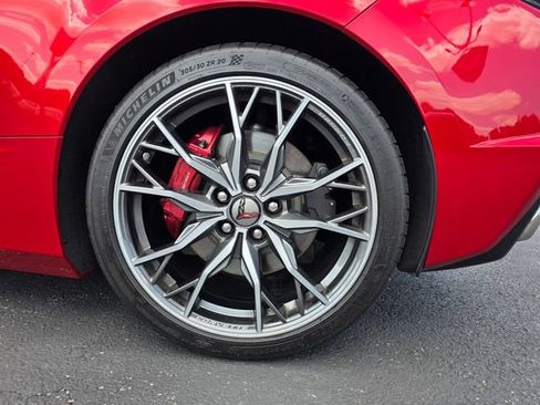 Used 2023 Chevrolet Corvette Stingray Premium Cpe w/ Z51 Performance Package RWD image 8