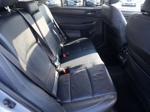 Used 2018 Subaru Outback 2.5i Limited image 26