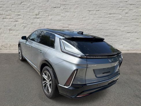 New 2026 Cadillac Lyriq Luxury w/ LPO, Floor Liner Package RWD image 7