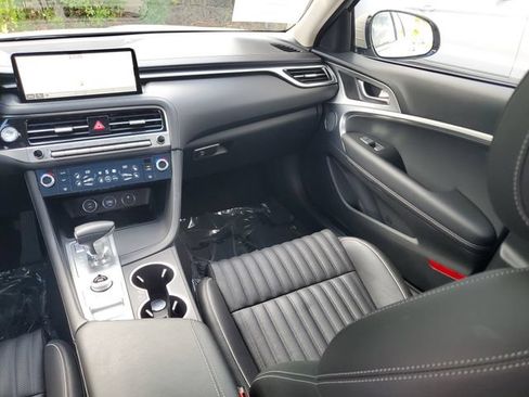 Certified 2026 Genesis G70 2.5T Prestige RWD image 24