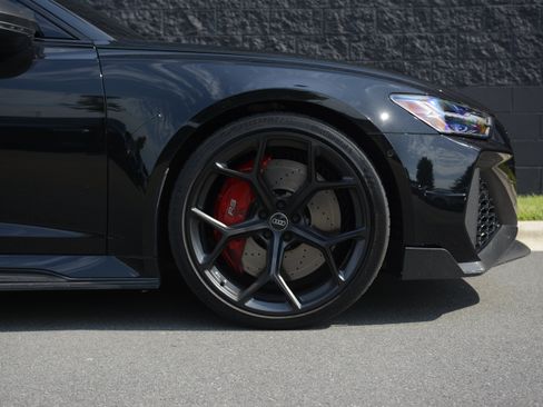 Used 2025 Audi RS 6 performance AWD/4WD image 11