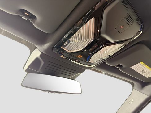 New 2026 BMW X5 xDrive40i w/ M Sport Package image 20