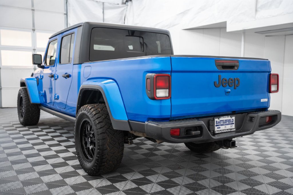 Used 2021 Jeep Gladiator Sport AWD/4WD image 6